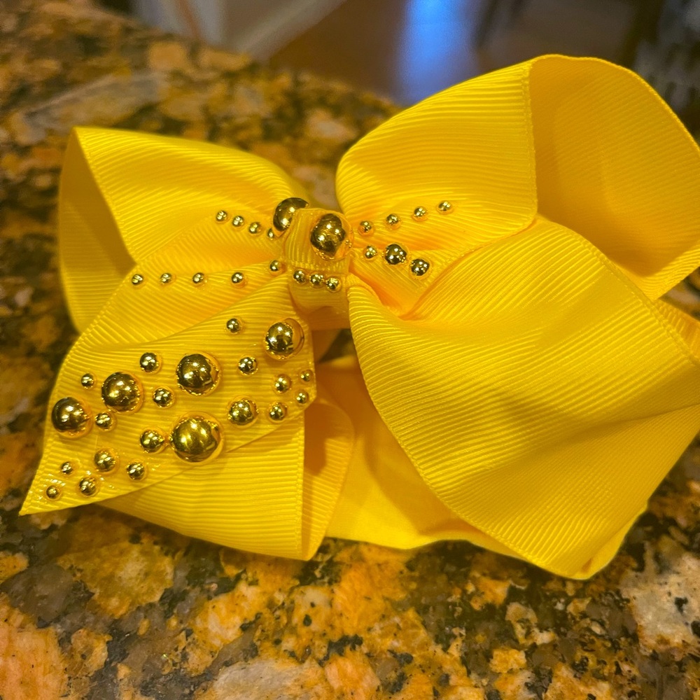 Pretty Little Girls hair bow with headband